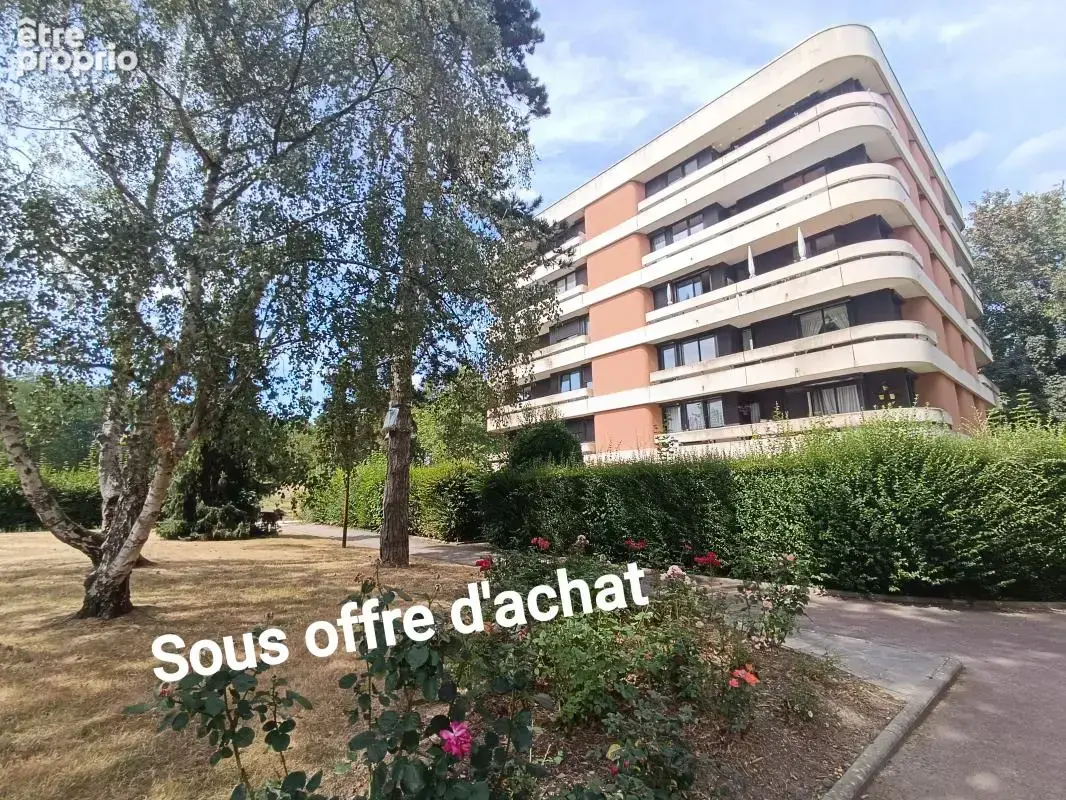 Appartement à ELANCOURT