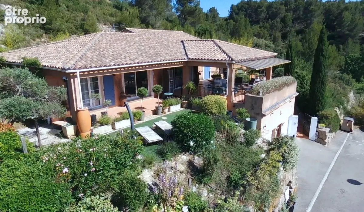 Maison à VILLENEUVE-LES-AVIGNON
