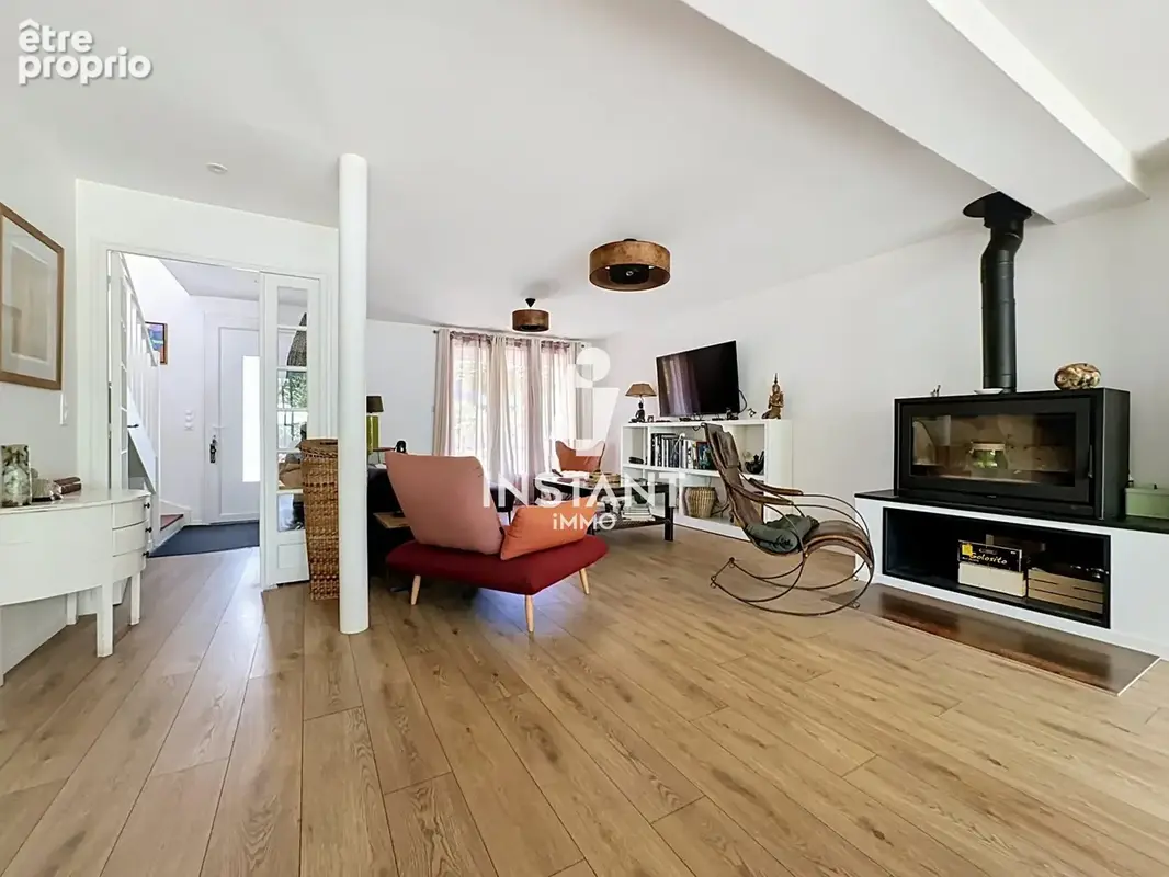 Maison 173 m² à Lesigny  - photo 4