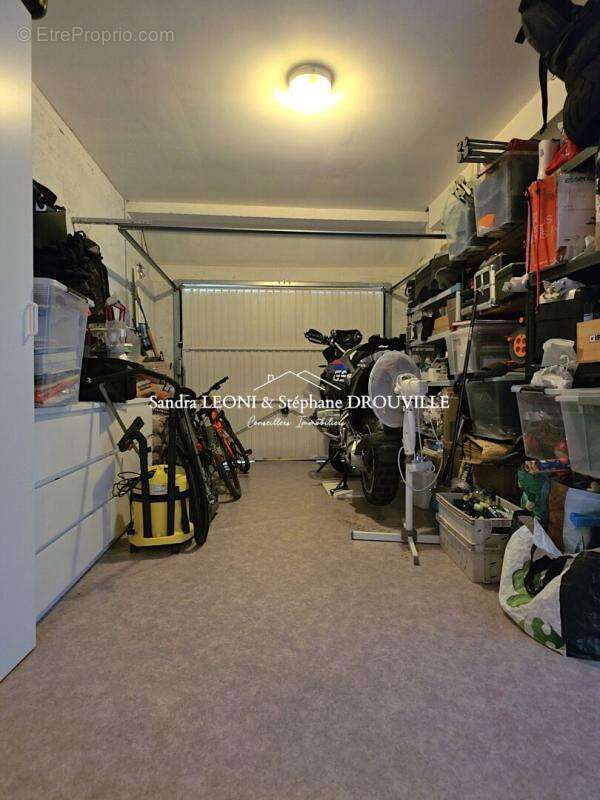 Nogent le roi tres proche ravissante maison de 103 m², 3 chambres - photo 13