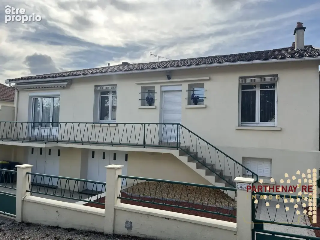 Maison à CHATILLON-SUR-THOUET