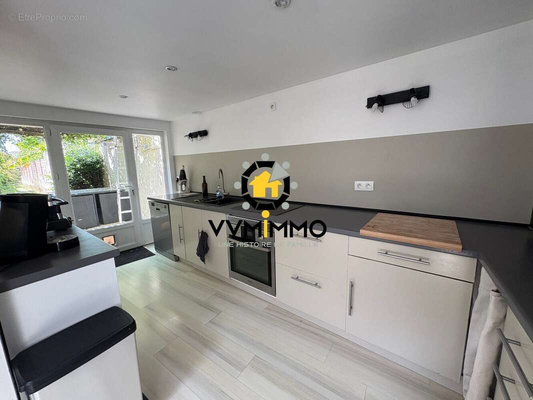 Maison 133 m² à Saint-Mars-Du-Desert  - photo 3