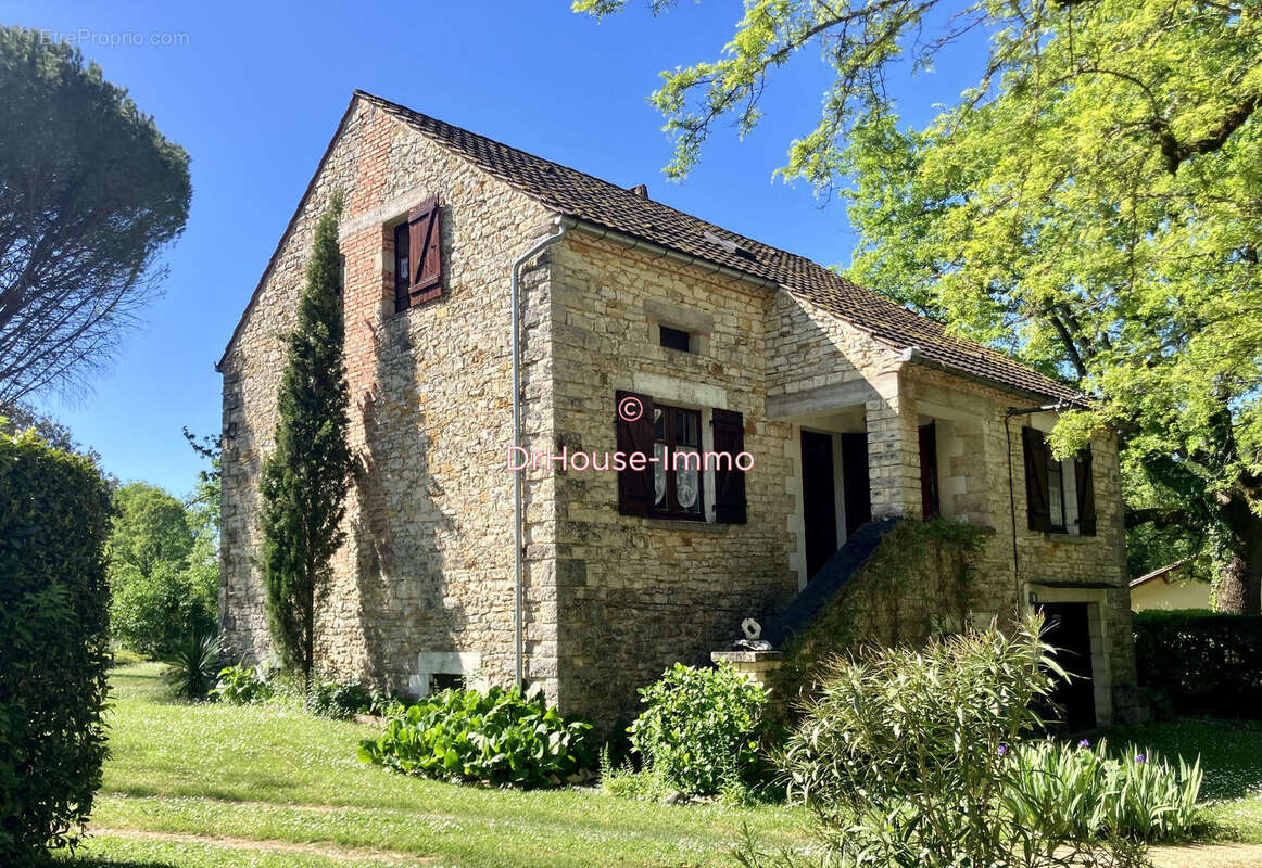 Maison à SAINTE-ORSE