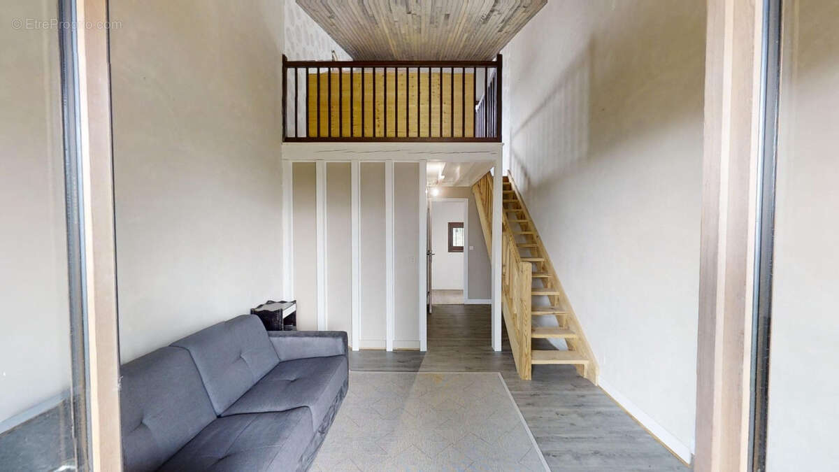 Maison à AGNAT
