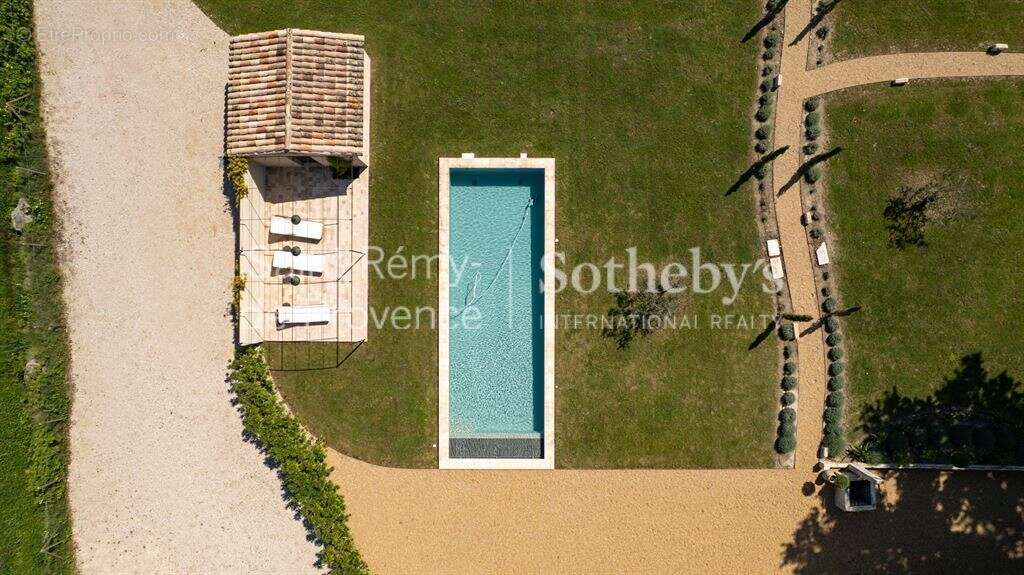 Maison à SAINT-REMY-DE-PROVENCE