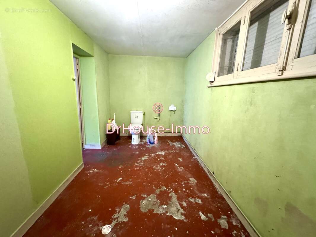 Maison à SAINT-MARTIN-SUR-ECAILLON