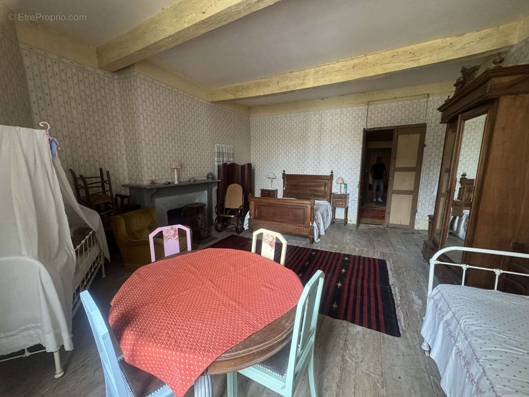 Maison à LAUZERTE