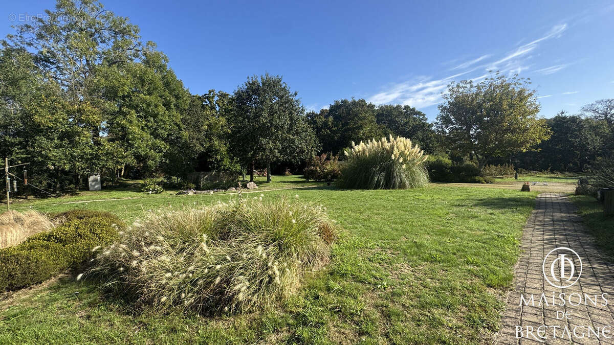 Maison à RIEC-SUR-BELON