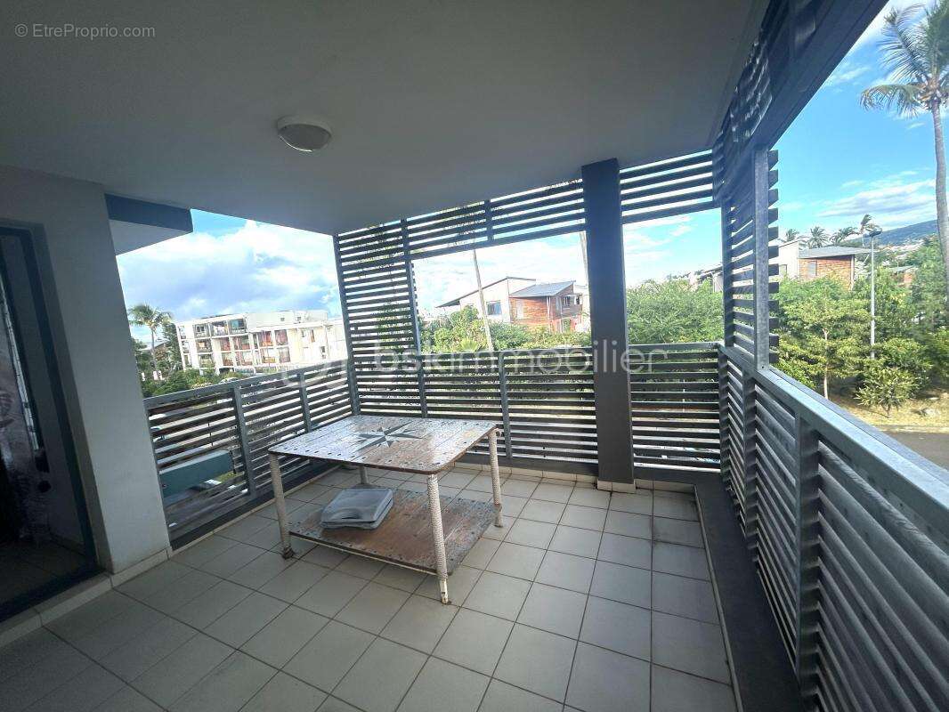 Appartement à SAINT-DENIS