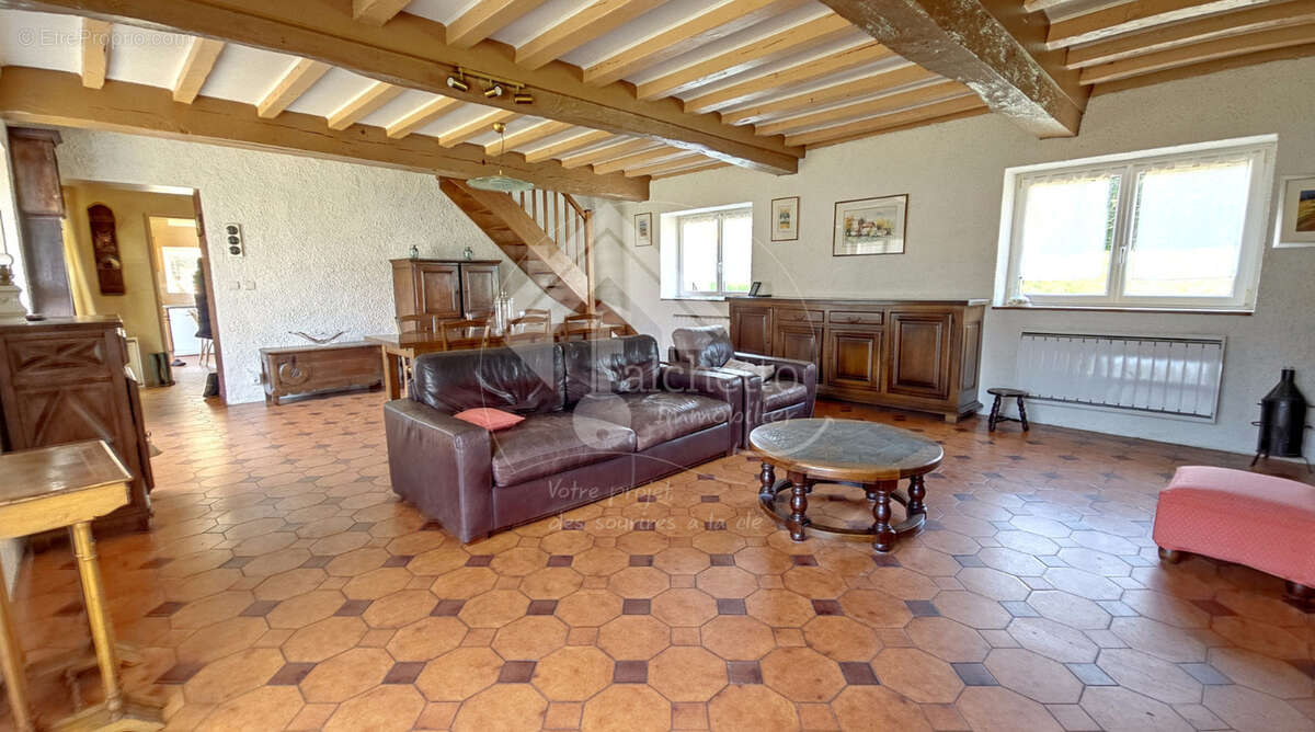 Maison à TREZELLES
