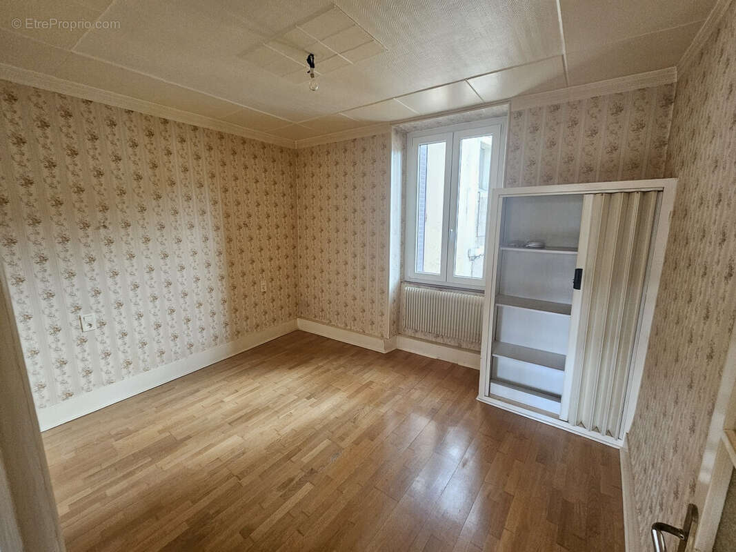 Appartement à SAINT-CLAUDE