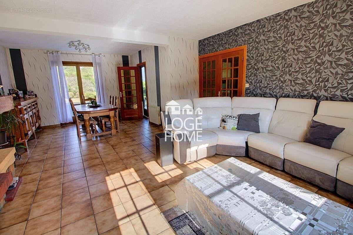 Maison 102 m² à Emerchicourt  - photo 2