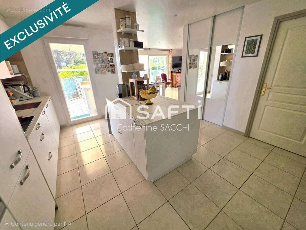 Photo 8 - Appartement à SAINT-RAPHAEL