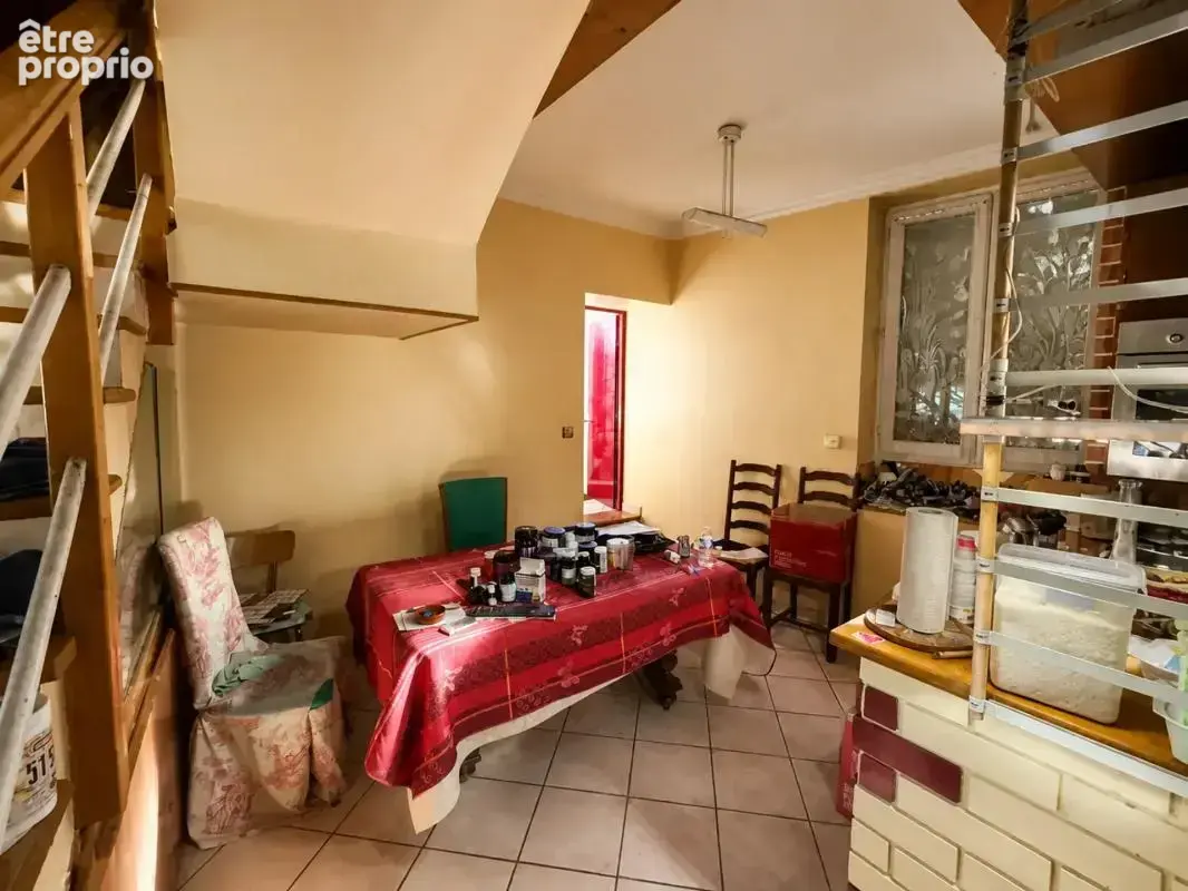 Appartement de 5 pièces À RENOVER de 126 m² à Caluire-et-Cuire - photo 23