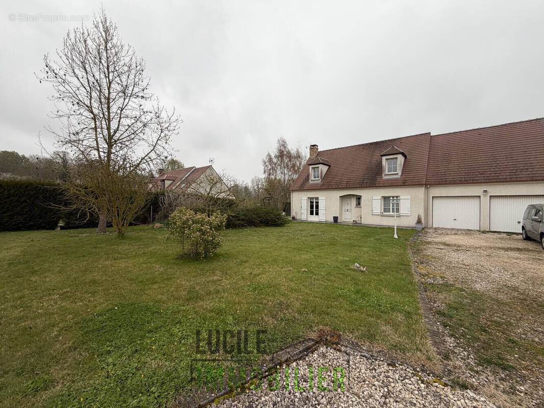 Maison familiale à Breuil-le-vert 1 - Maison à BREUIL-LE-VERT