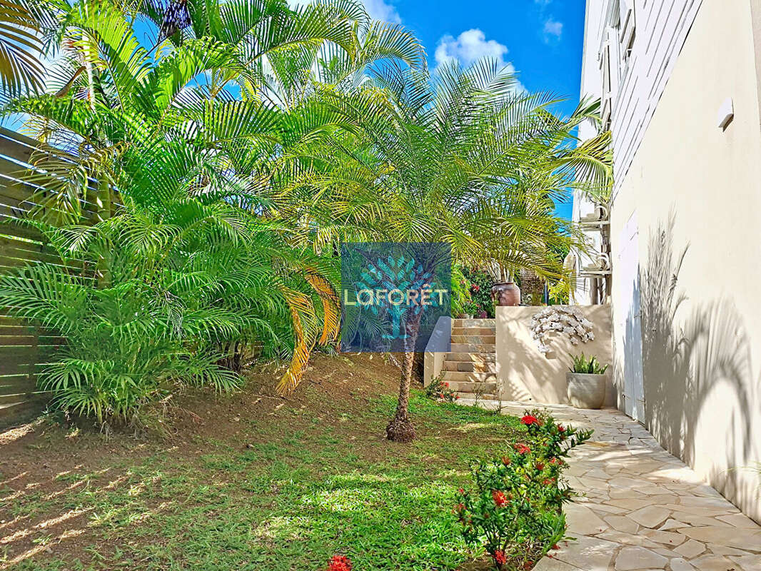 Maison à LE LAMENTIN