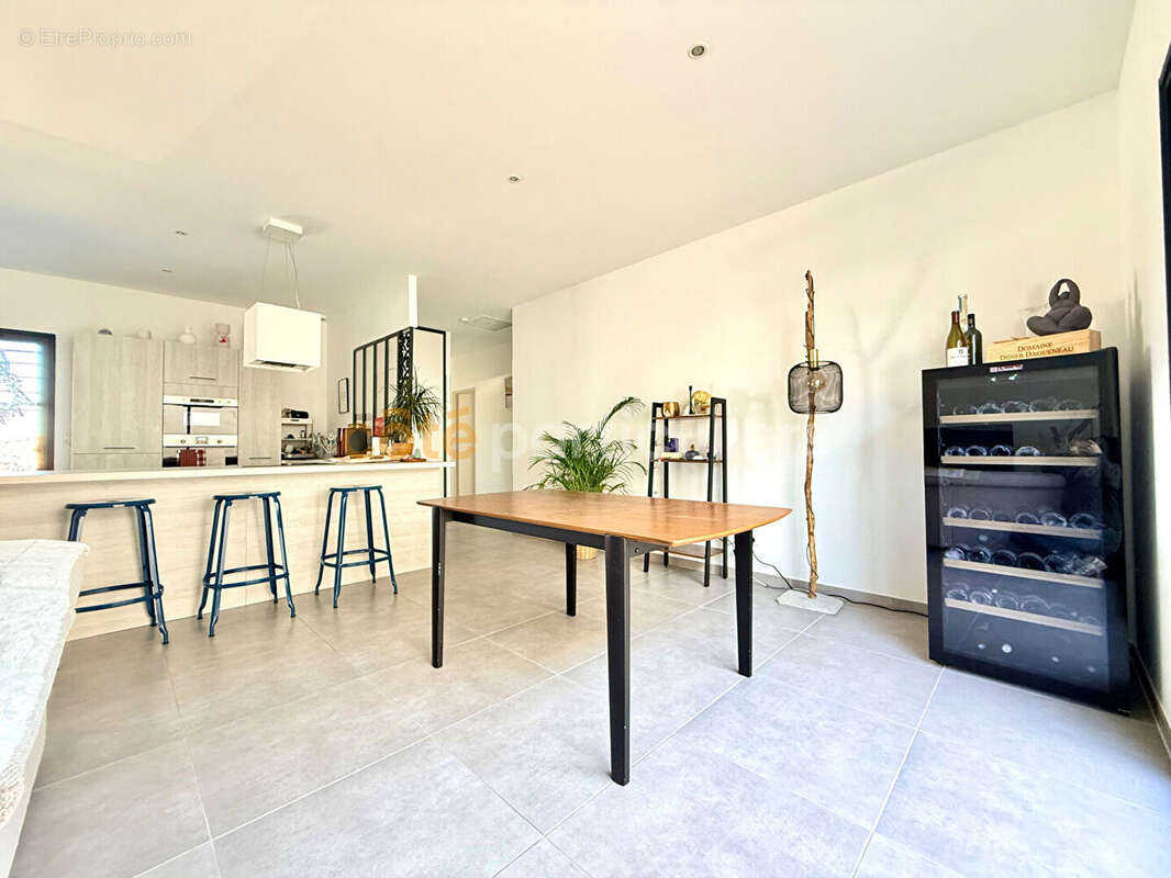 Maison à AIGUES-VIVES