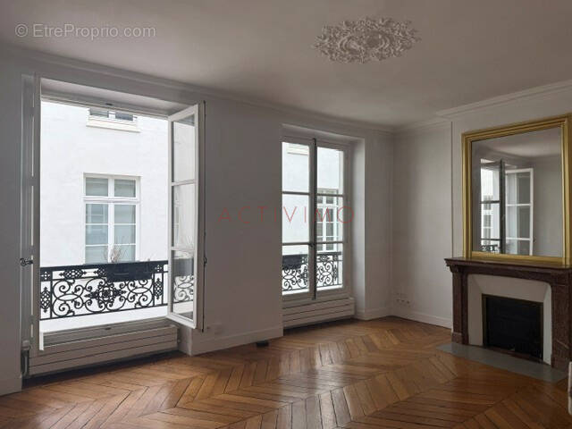 Appartement à PARIS-9E