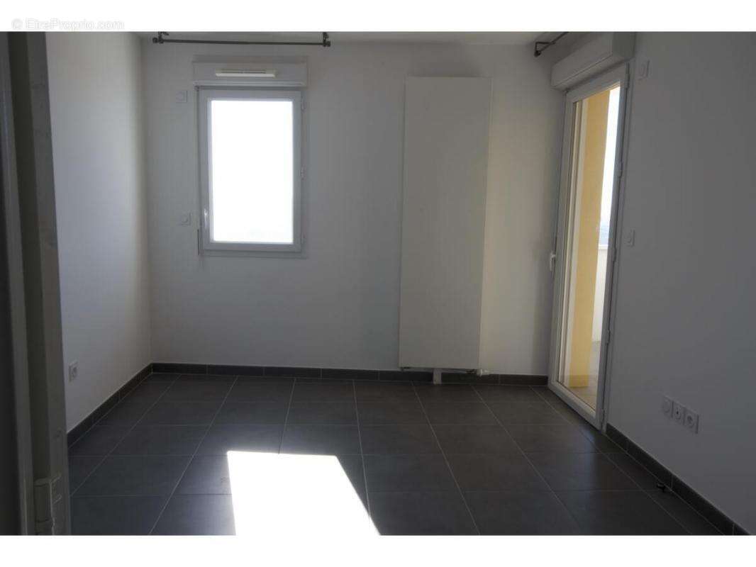 Appartement à MARSEILLE-15E