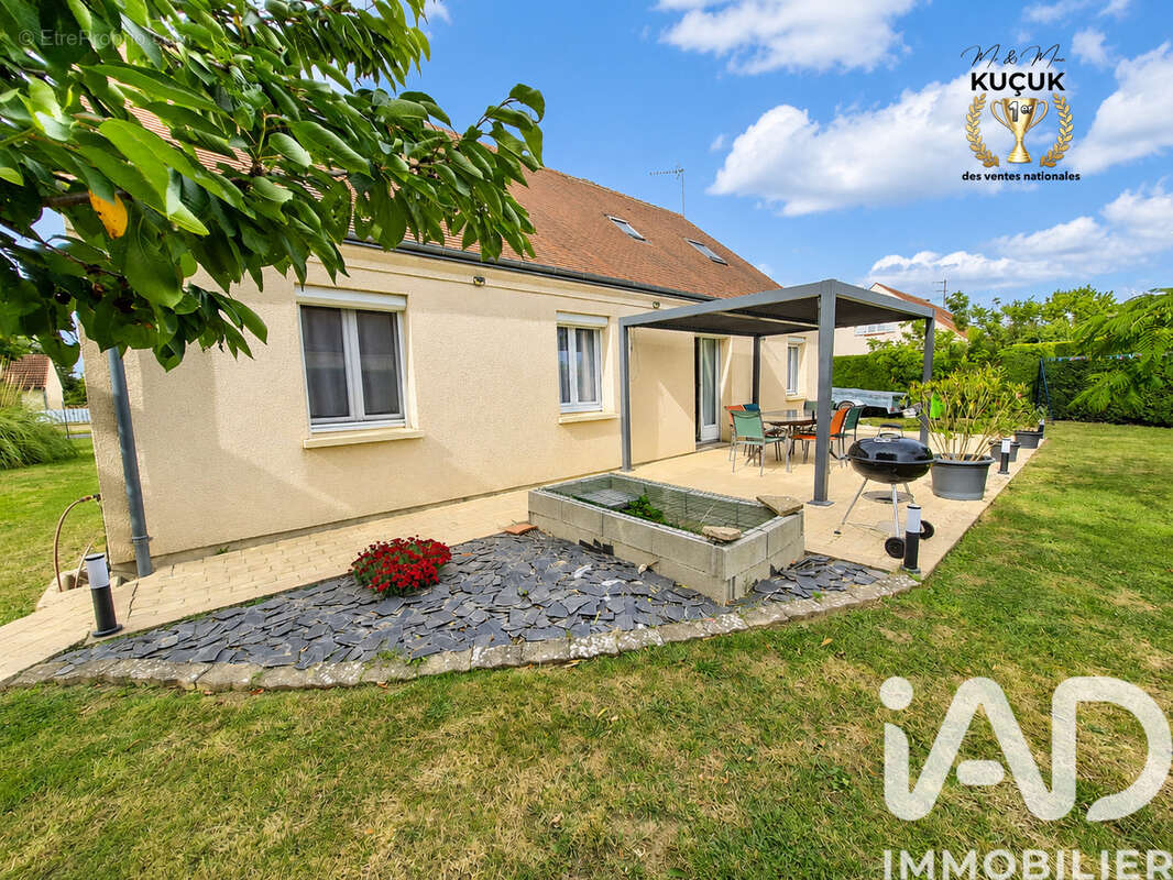 Maison 120 m² à Saint-Benoit-Sur-Loire  - photo 2