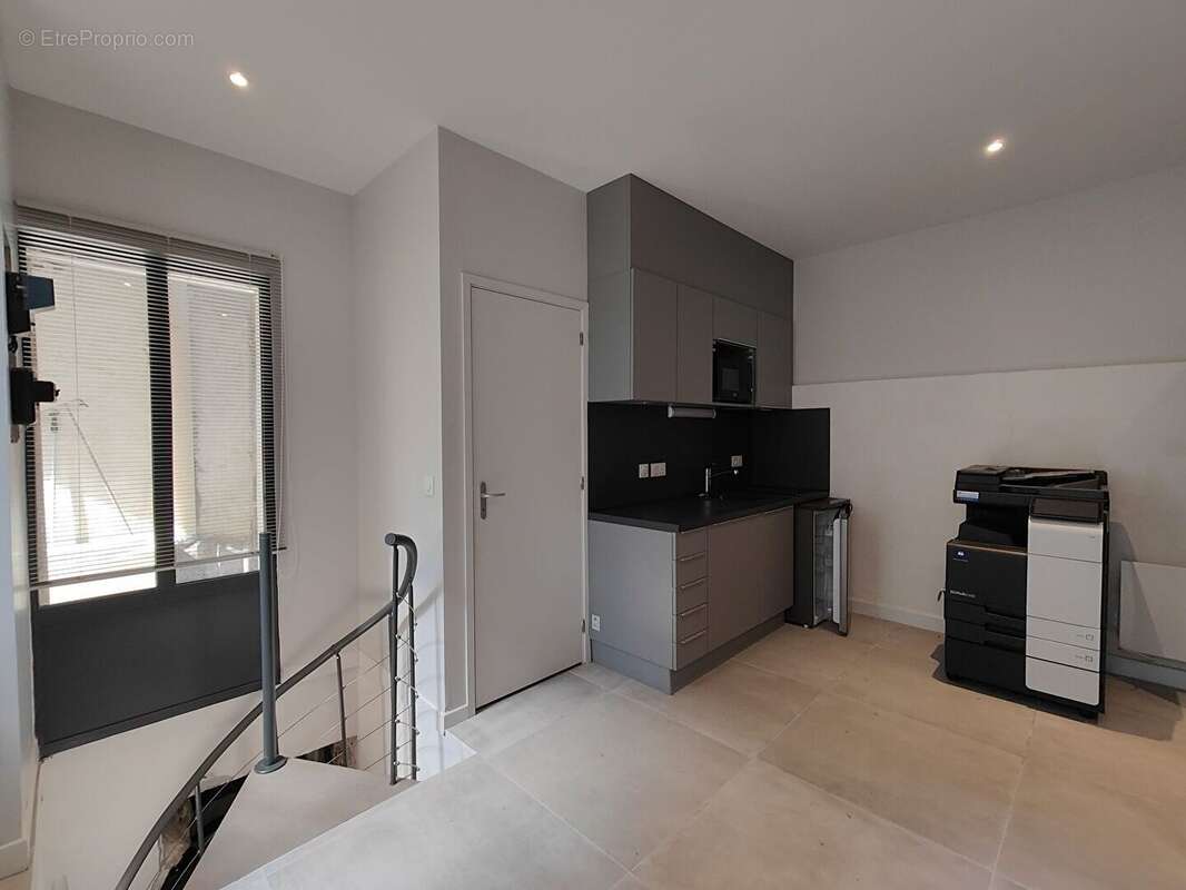 Appartement à PARIS-7E