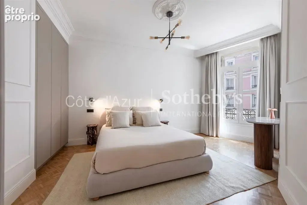 Appartement rénové de 89 m² dans l'immeuble du Negresco à Nice - photo 16