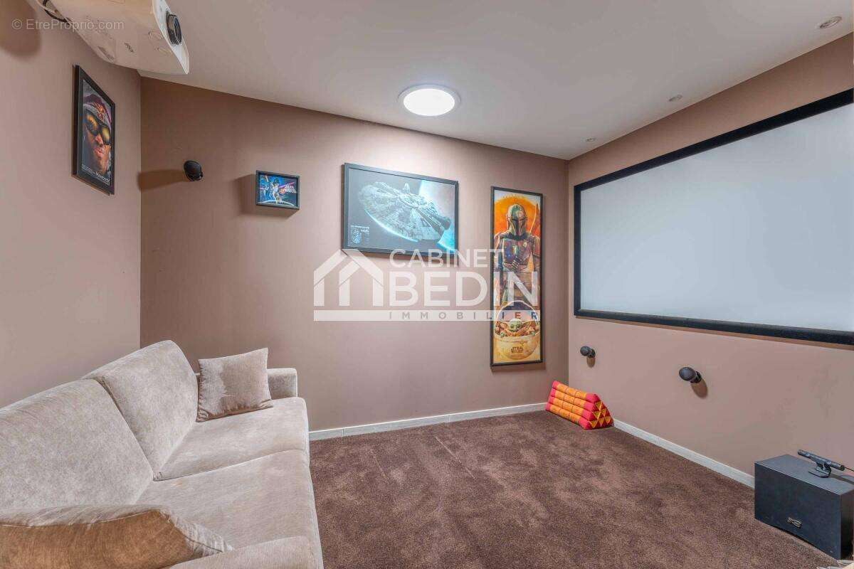 Maison à BLANQUEFORT