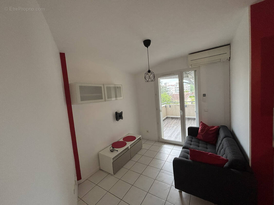 Appartement à ECHIROLLES
