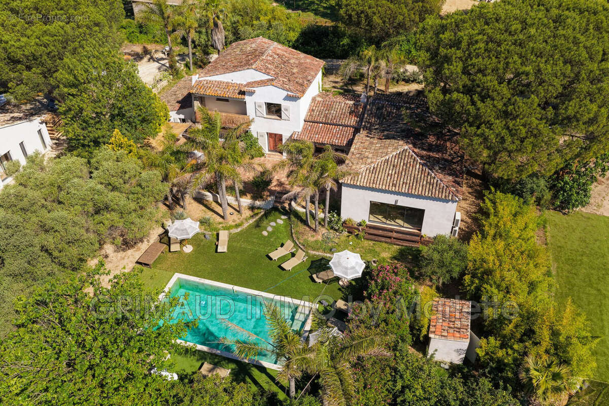 Maison à GRIMAUD
