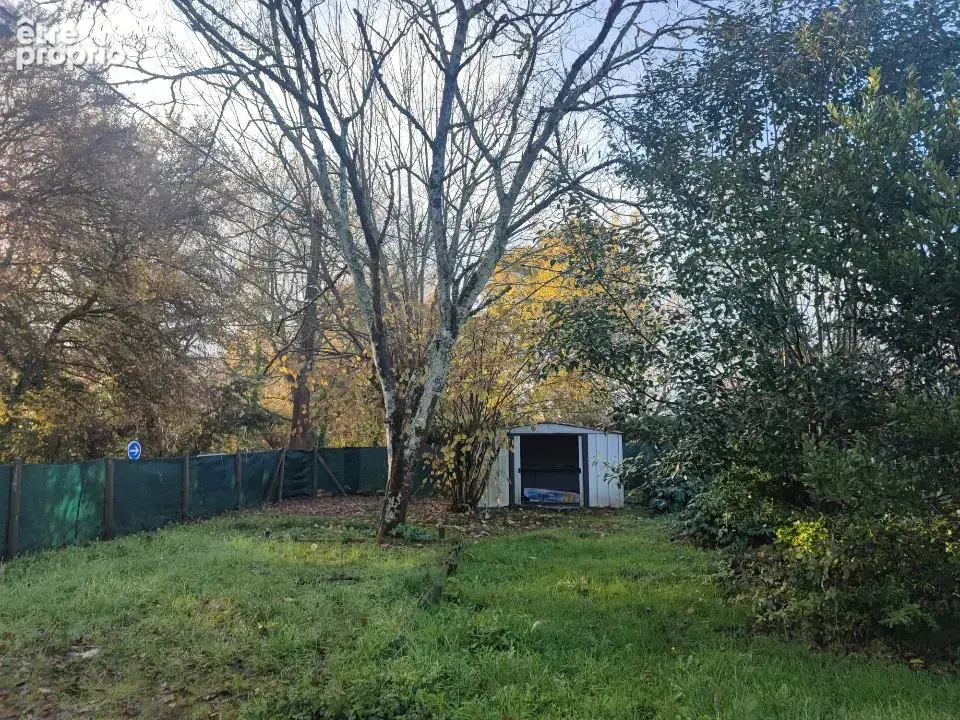 Photo Terrain à Portets au prix de 119 000€