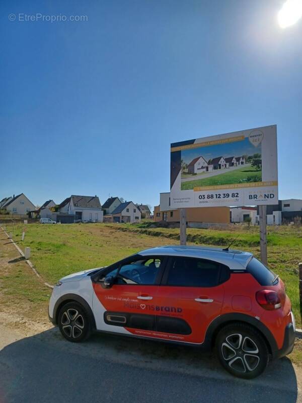 Terrain à SCHWEIGHOUSE-SUR-MODER