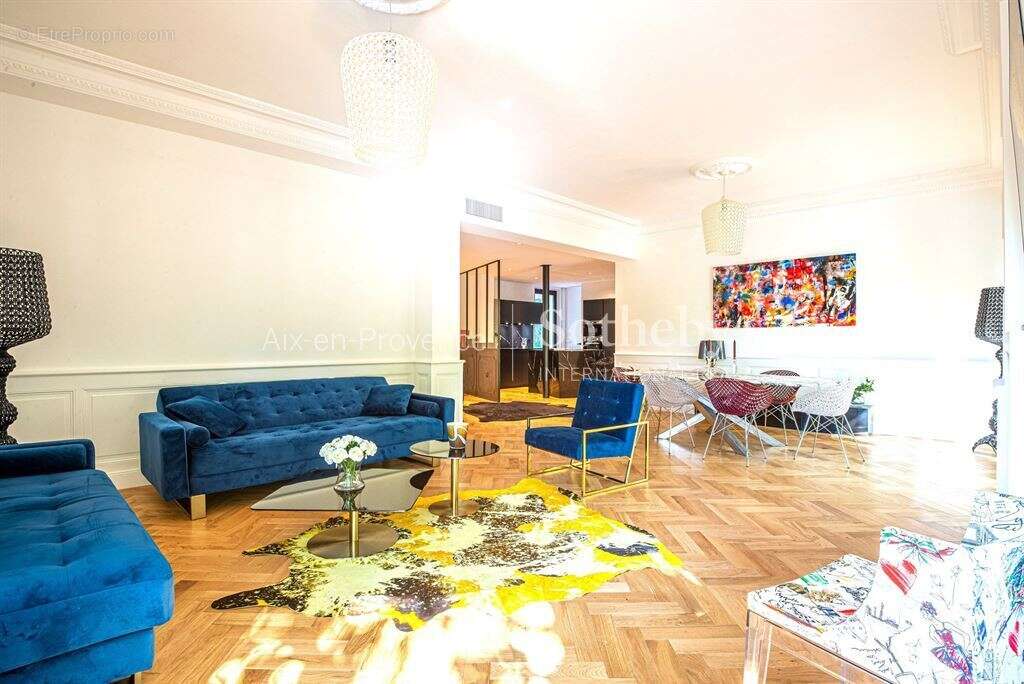 Appartement à AIX-EN-PROVENCE