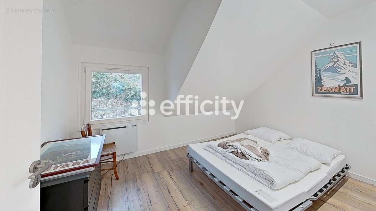 Appartement à SEVRIER