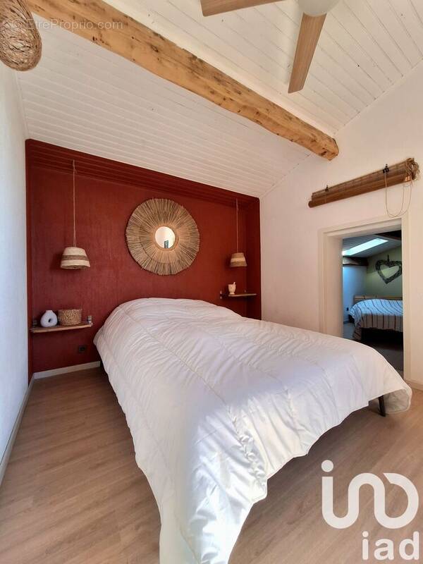 Photo 1 - Maison à SAINT-MARTIN-DE-VALGALGUES