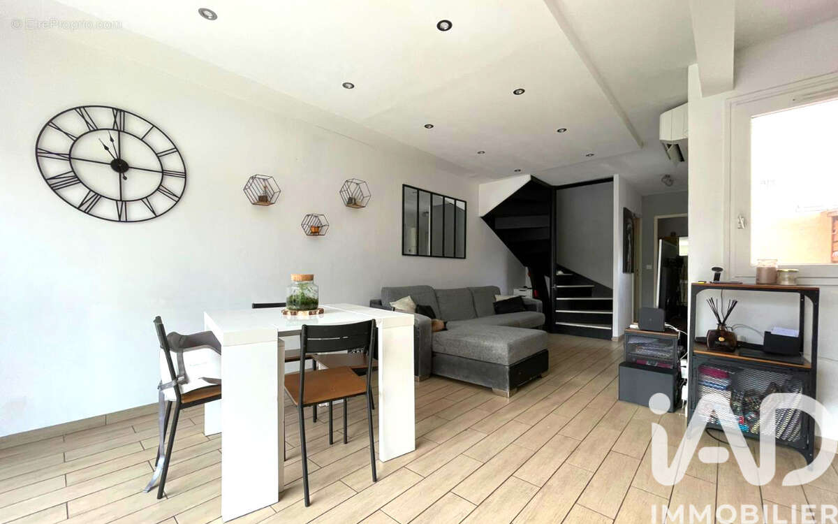 Photo 2 - Maison à LISSES