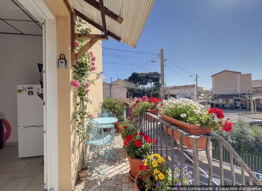 Appartement à SAUSSET-LES-PINS