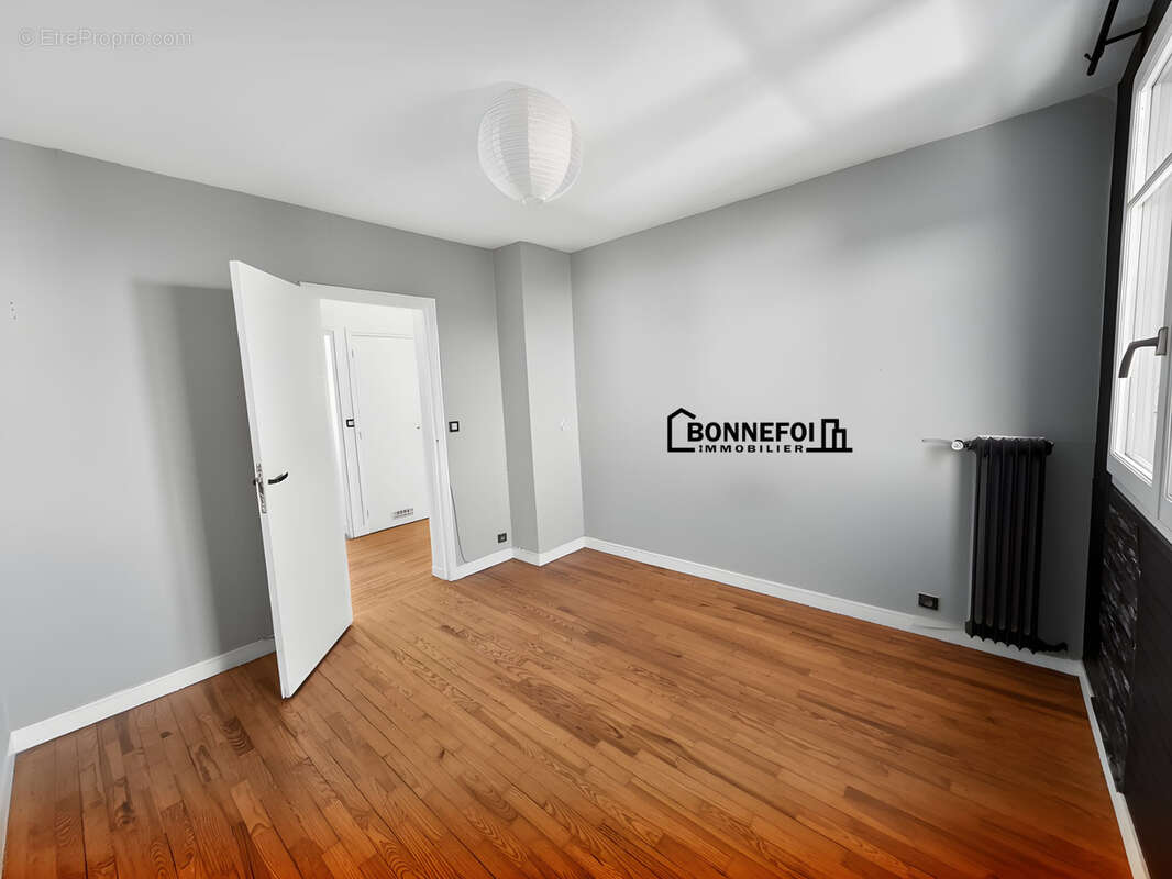 Appartement à CHAMPIGNY-SUR-MARNE