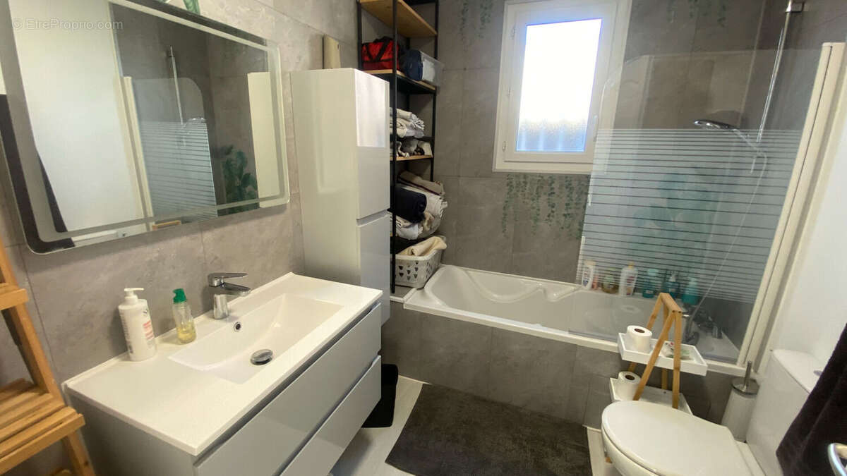 Maison à SAINT-HIPPOLYTE