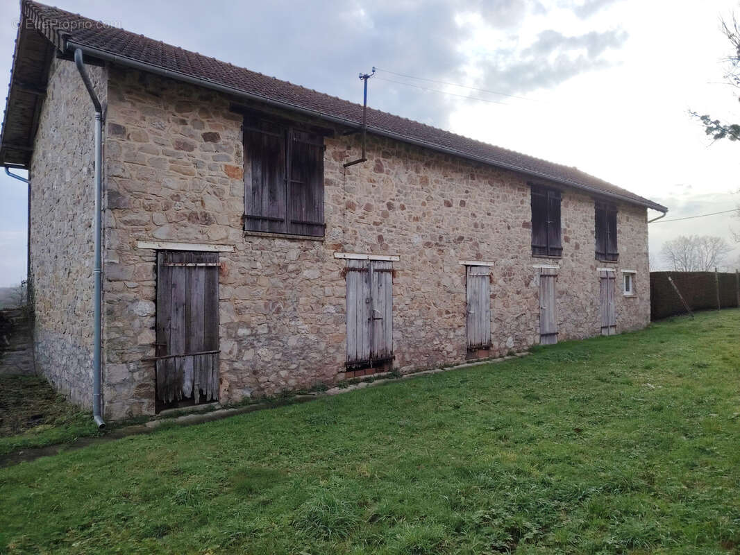 Maison à LA MEYZE