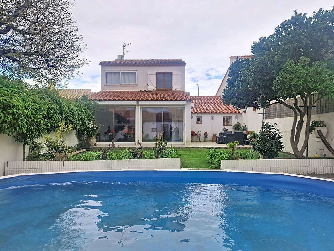 Maison Perpignan 5 pièces 127  m2 jardin garage piscine - photo 11