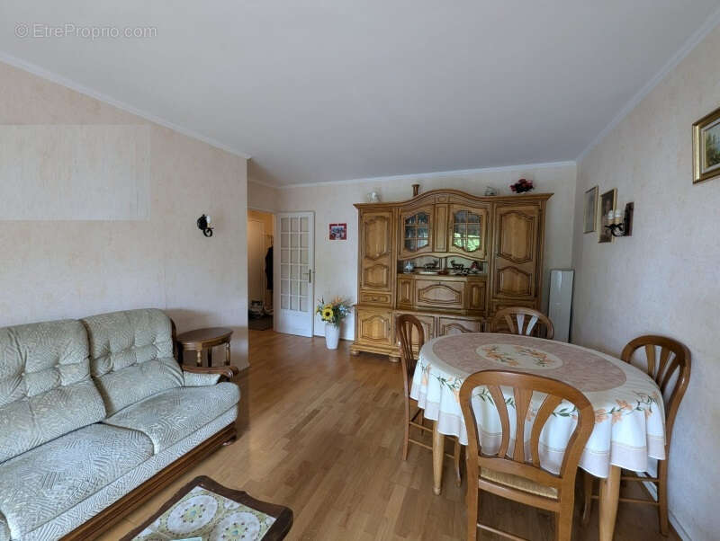 Appartement à MANTES-LA-JOLIE