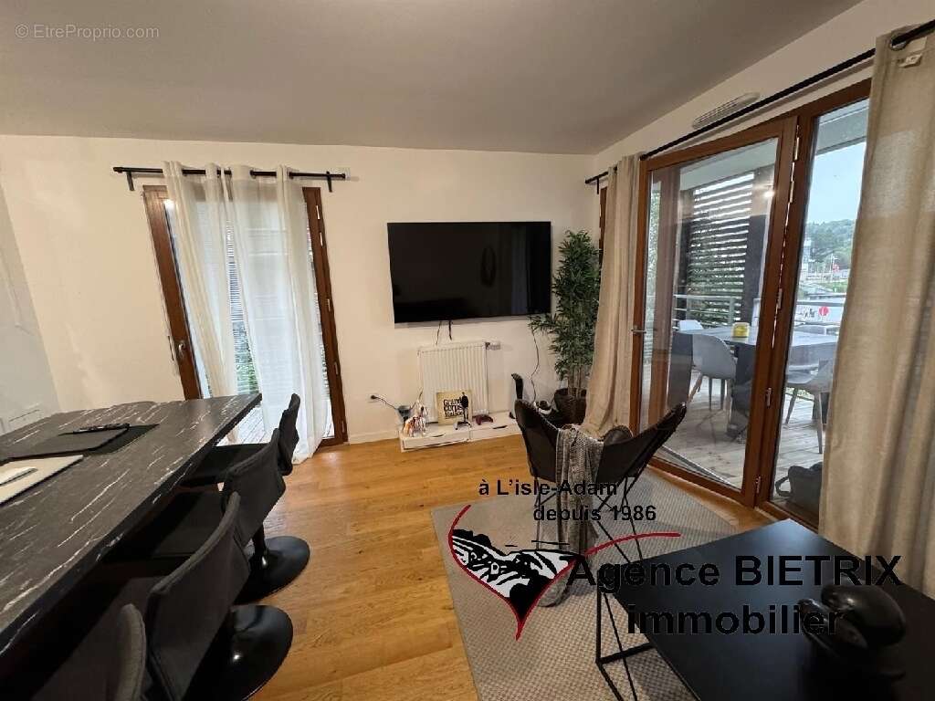 Appartement à L'ISLE-ADAM
