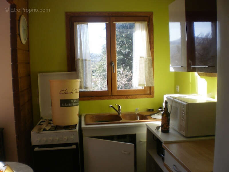Maison à SAINT-JULIEN-PUY-LAVEZE