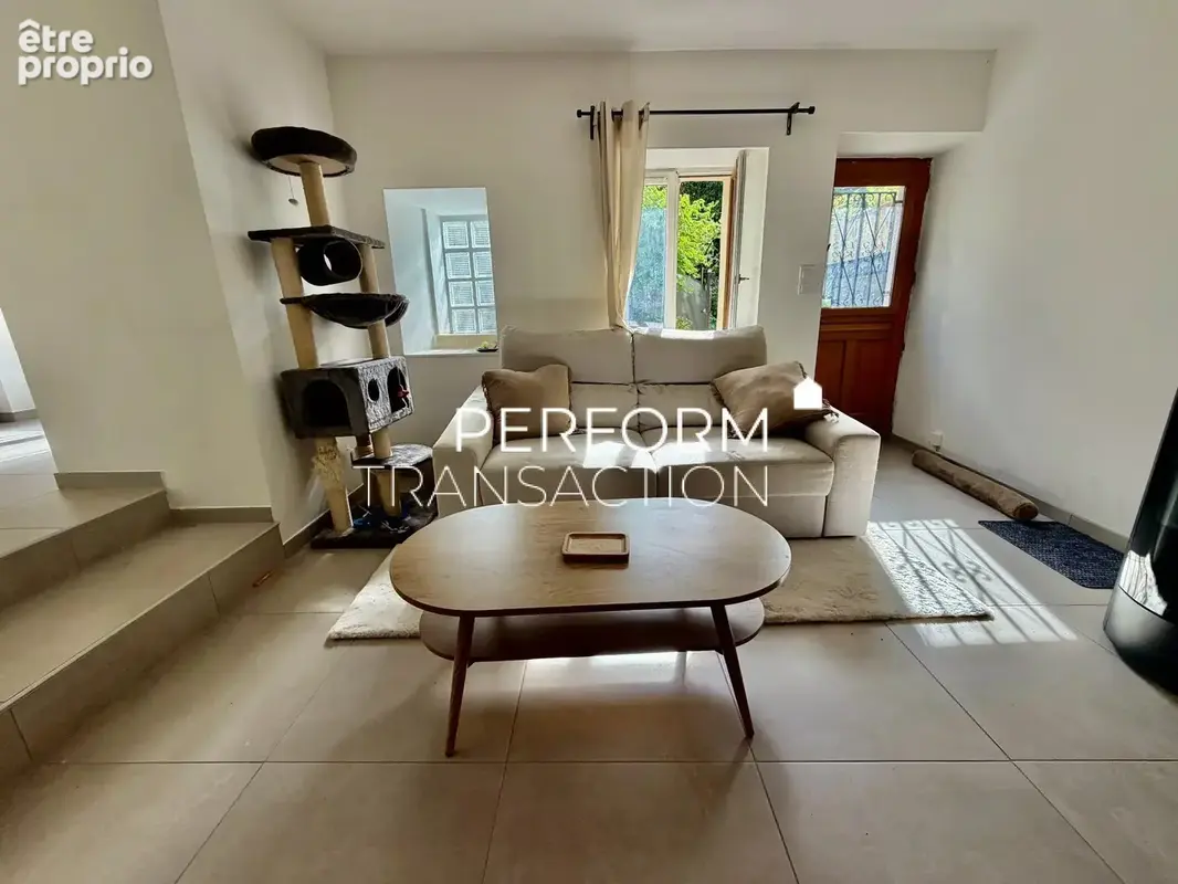 SAINT GEORGES DE COMMIERS-Appartement T4 dans maison de village - photo 3