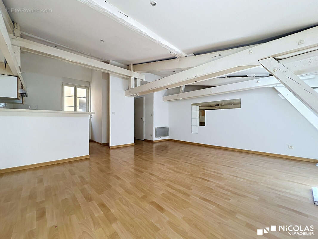 Appartement à BORDEAUX