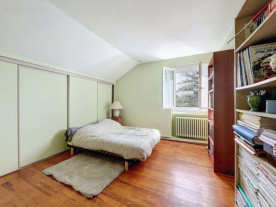 Maison à FRANCHEVILLE