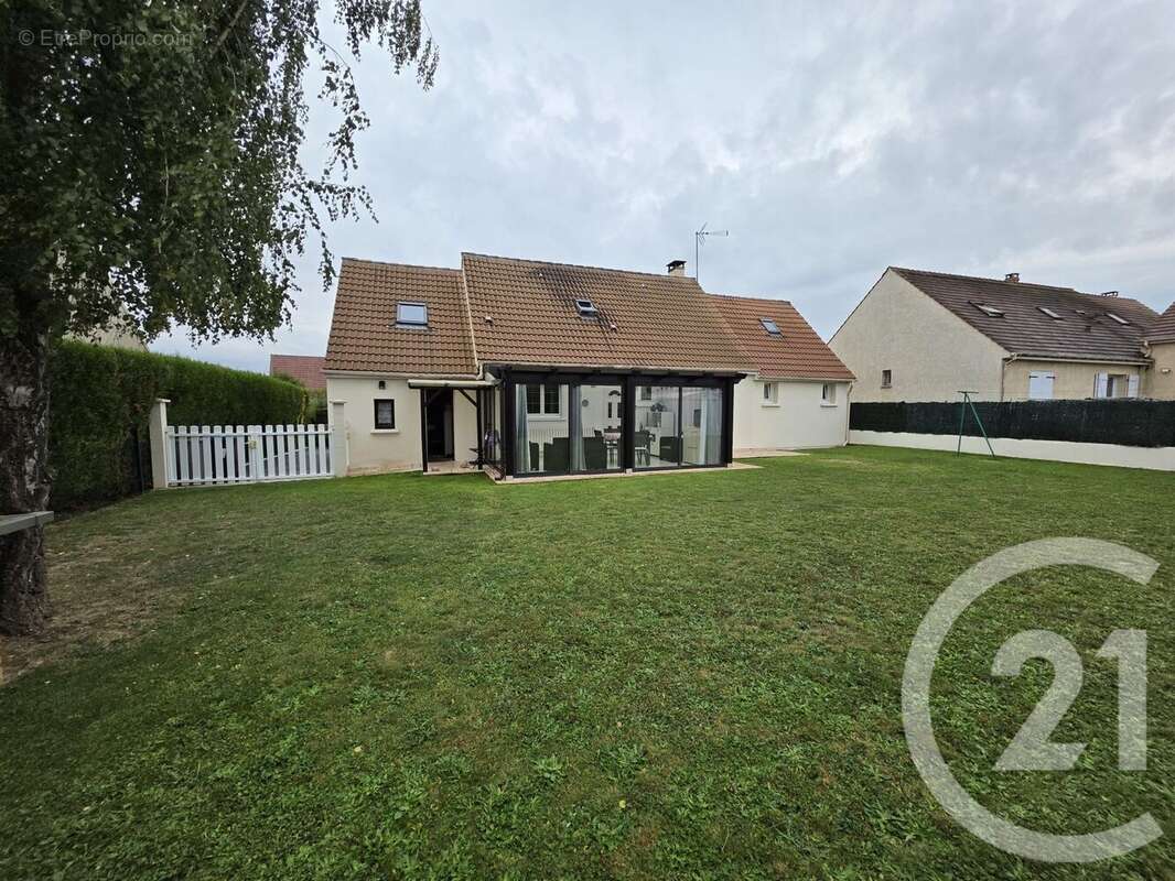 Maison à SAINT-PATHUS