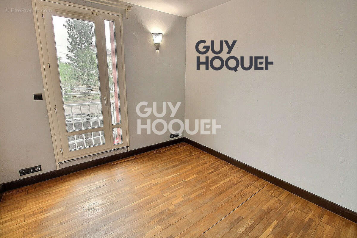 Appartement à LIMEIL-BREVANNES