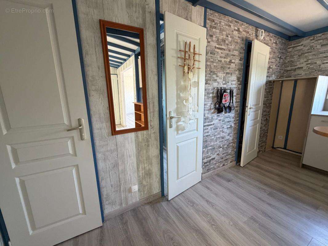 La tranche sur mer a 15 min dans residence avec piscine villa bois avec veranda terrasse et jardin - photo 9