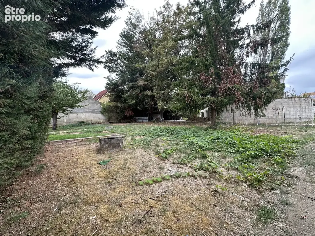 Terrain 615 m² à vendre à Villecresnes (94440) - photo 3